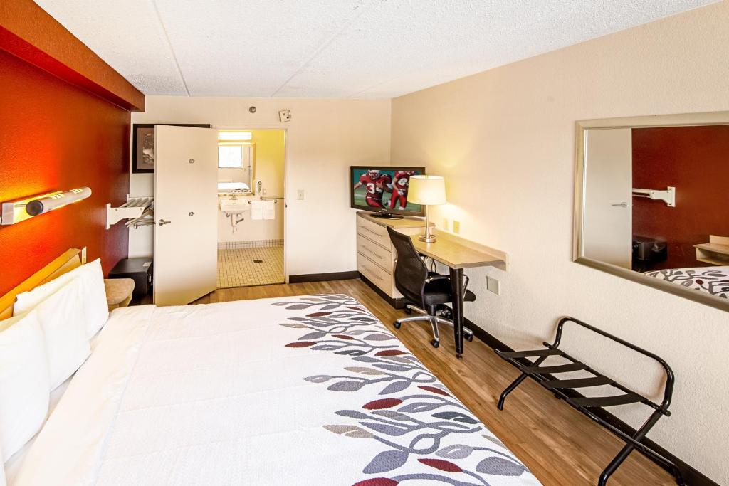 Room image 2